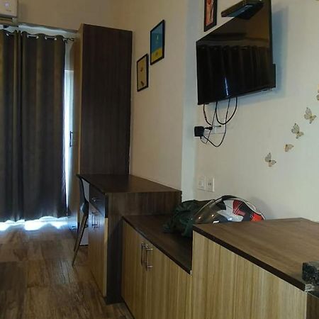 Chaudhary Homes Greater Noida Extérieur photo